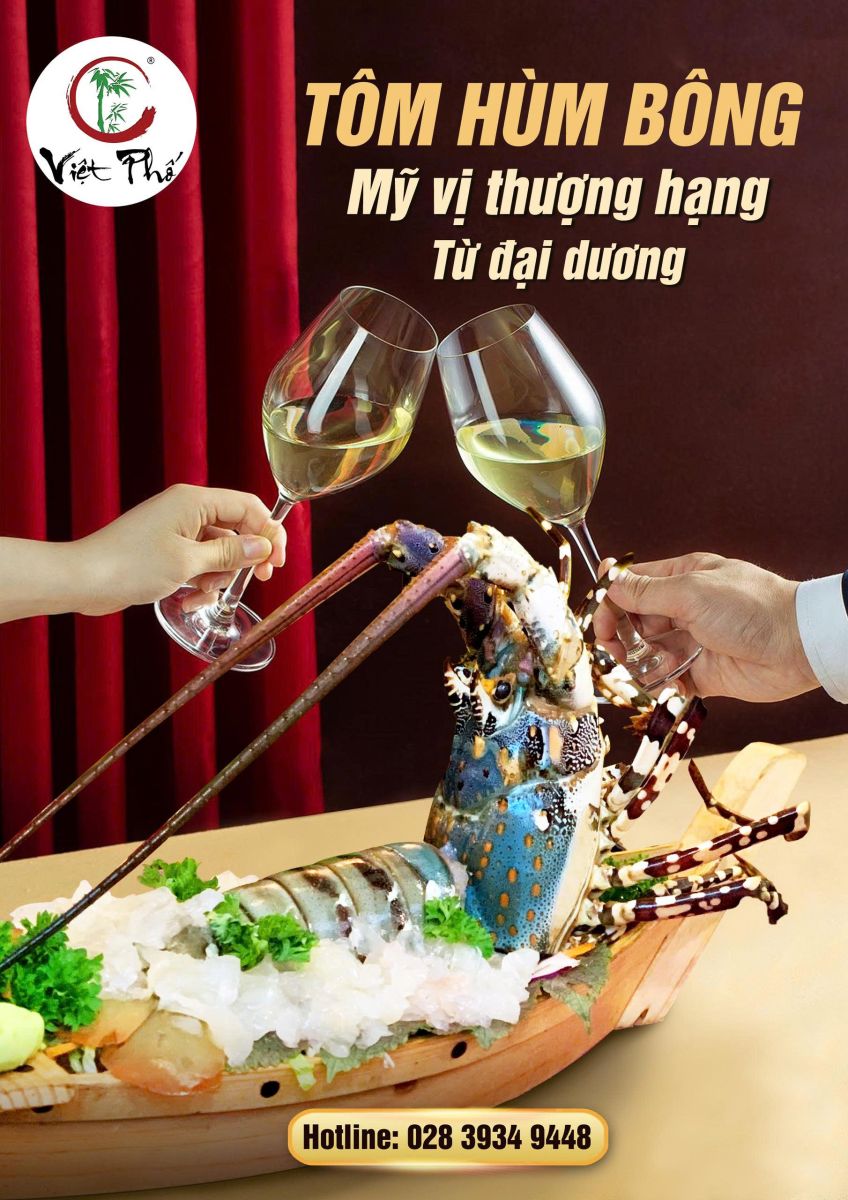 Tôm Hùm Bông – Thượng phẩm từ biển khơi tại Nhà hàng Việt Phố